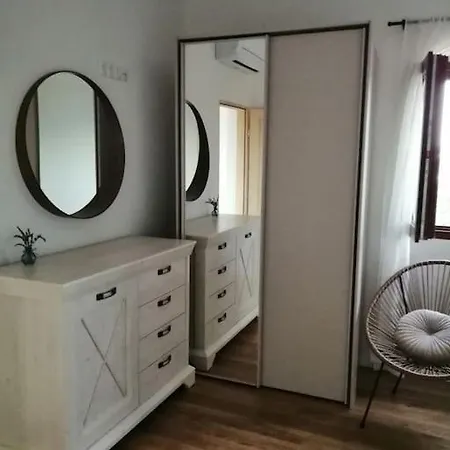 Kuca Za Odmor Gnjila U Uvali Iznad Prekrasne Plaze Tatil Evi Zavala