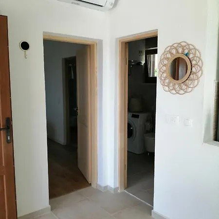Kuca Za Odmor Gnjila U Uvali Iznad Prekrasne Plaze Tatil Evi