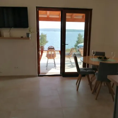 Kuca Za Odmor Gnjila U Uvali Iznad Prekrasne Plaze * Zavala