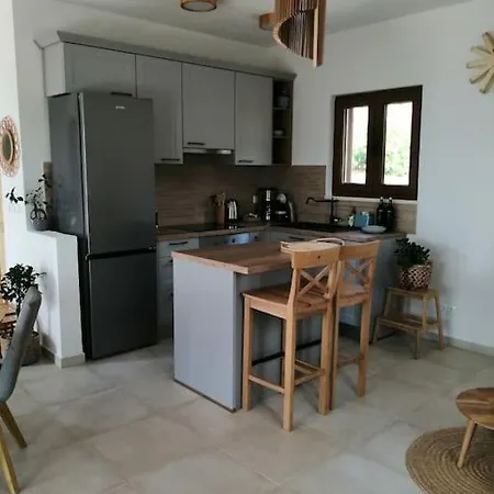 Kuca Za Odmor Gnjila U Uvali Iznad Prekrasne Plaze Tatil Evi