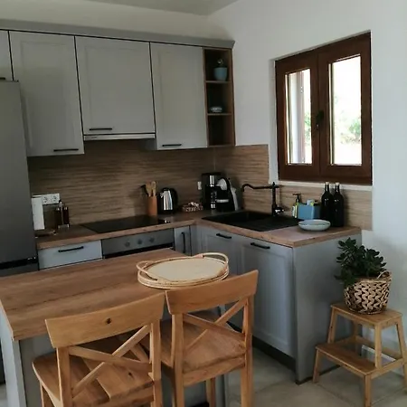 Tatil Evi Kuca Za Odmor Gnjila U Uvali Iznad Prekrasne Plaze *