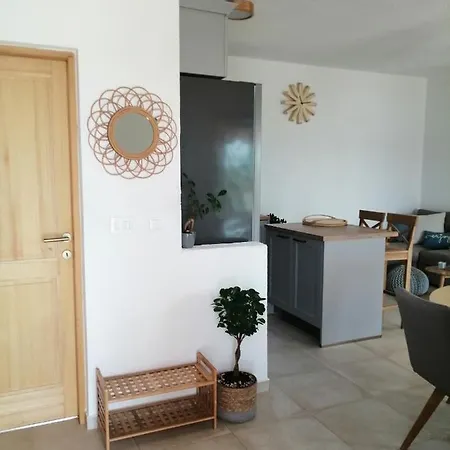 Tatil Evi Kuca Za Odmor Gnjila U Uvali Iznad Prekrasne Plaze *