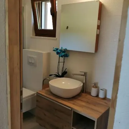 Kuca Za Odmor Gnjila U Uvali Iznad Prekrasne Plaze Zavala