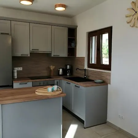 Tatil Evi Kuca Za Odmor Gnjila U Uvali Iznad Prekrasne Plaze *
