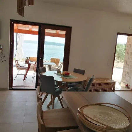 Tatil Evi Kuca Za Odmor Gnjila U Uvali Iznad Prekrasne Plaze Zavala